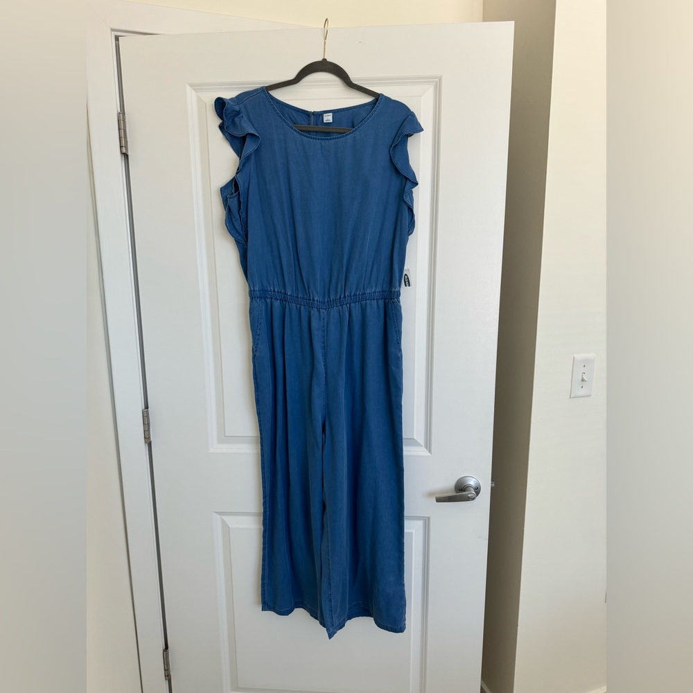 NWT🔥🔥 Denim jumpsuit